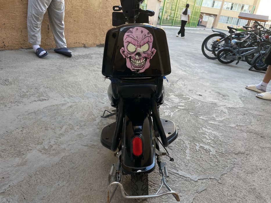 продам скутер sk8