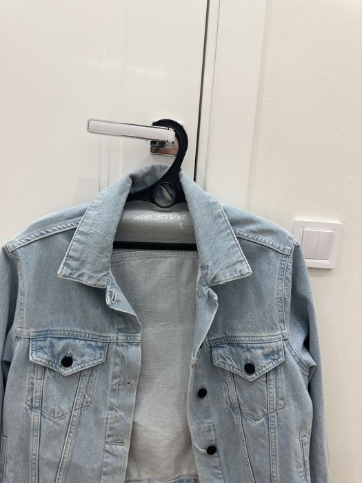 Куртка джинсовая