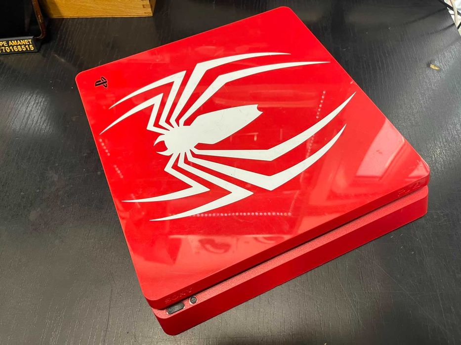 Hope Amanet P3 Playstation 4 slim Spiderman edition / Joc GTA 5