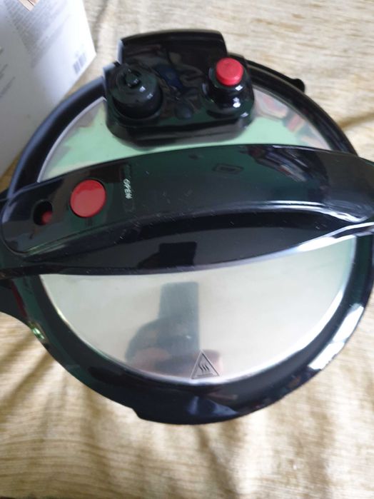 Multicooker Silvercrest nou