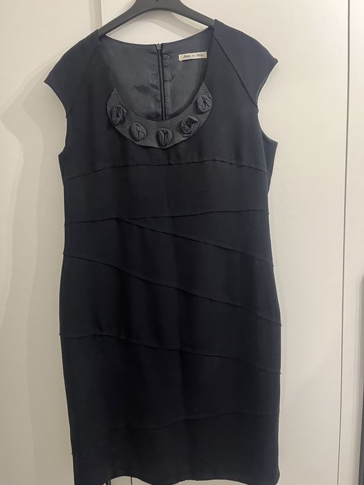 Vând rochii de ocazie