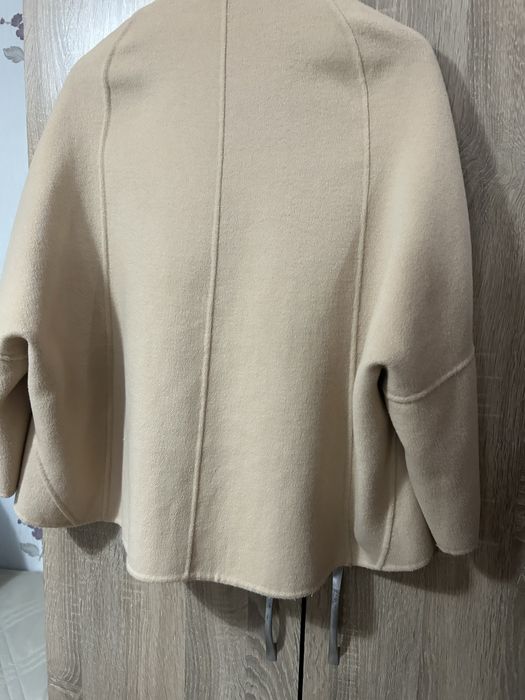 Елегантно дамско палто