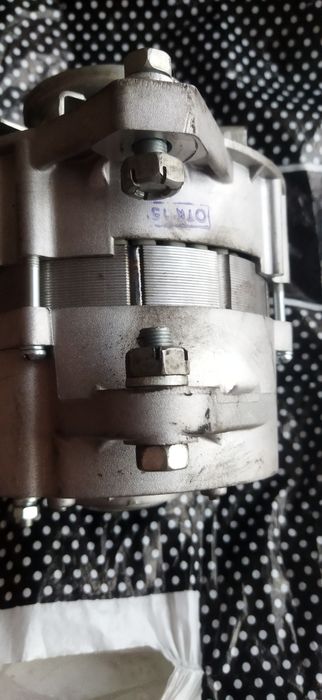 Продам генератор новый газ-53 и 3701