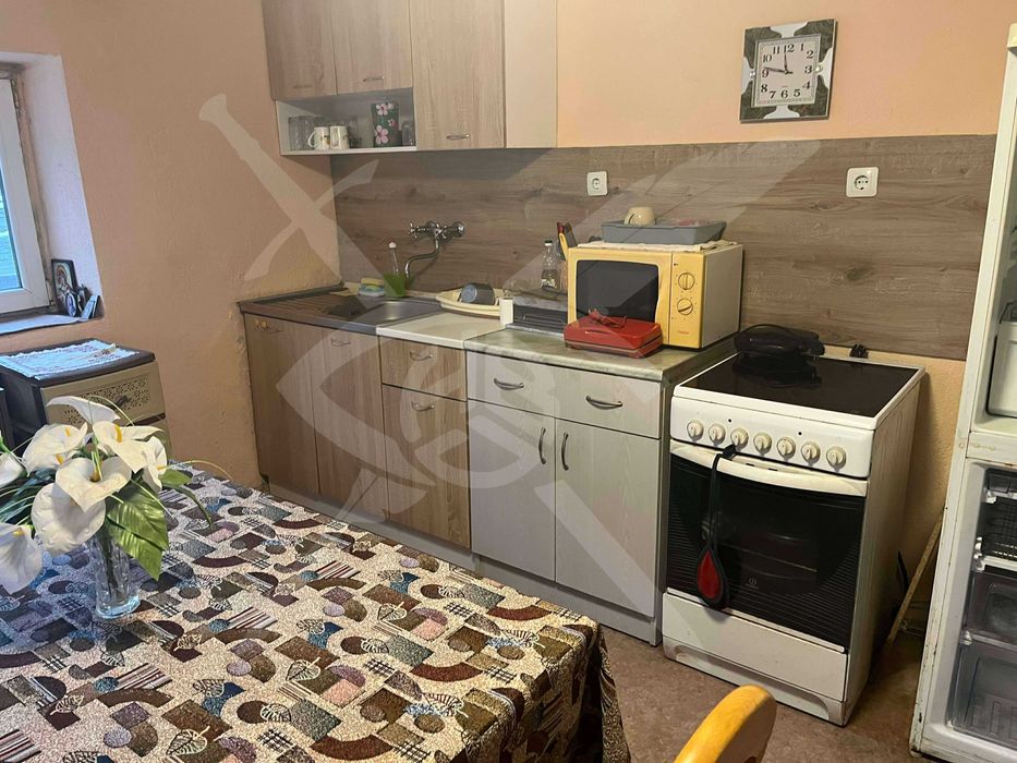 Тристаен апартамент - кв. Кършияка - 11844541