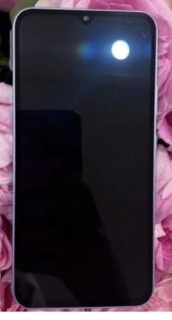 Срочно продам телефон