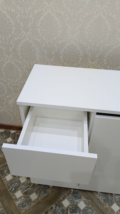 Продам комод   новый