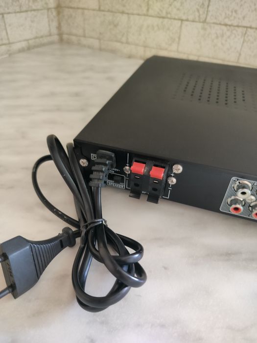 Продам DVD player в хорошем состоянии.