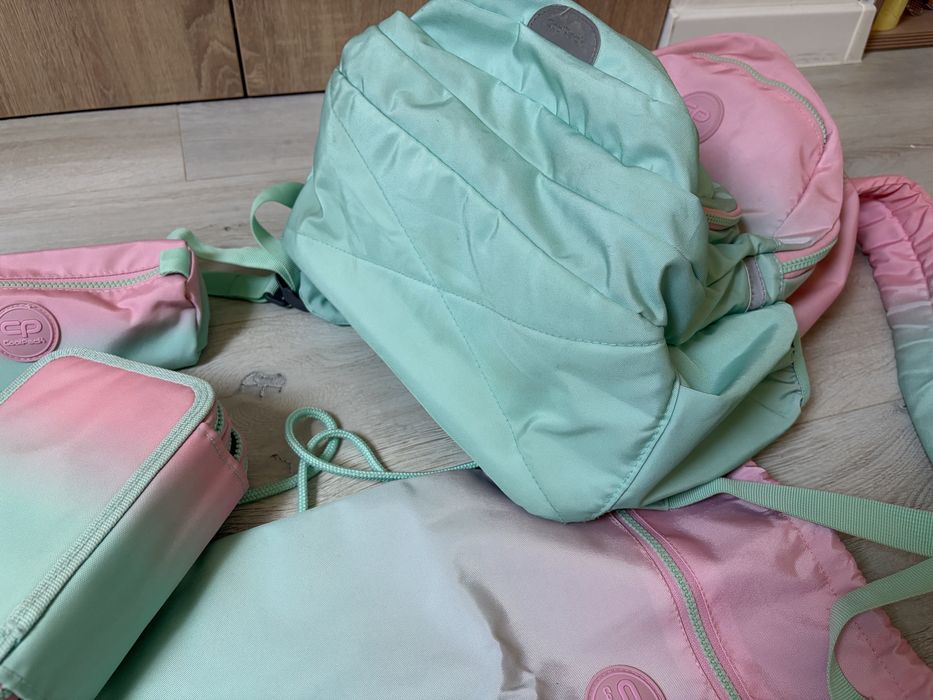 Раница Coolpack с много аксесоари