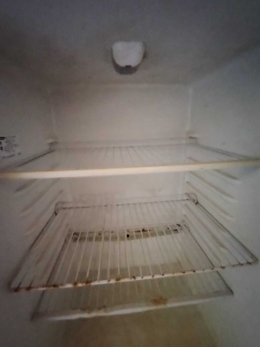 Холодильник Бирюса