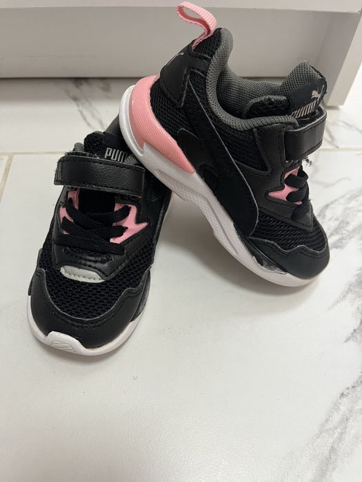 Обувки за момиче