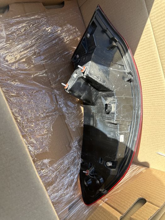 Продавам стоп за мерцедес GLE coupe