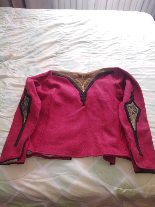 Антерия автентична