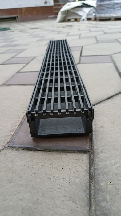 Латок ва бардюр махсулотлари ( битон, чугун, пластмасс, аценковка)