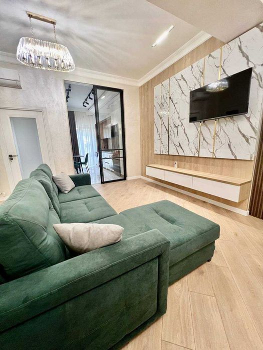 ПРОДАЕТСЯ 3/2/8 75м2 на: Ц1