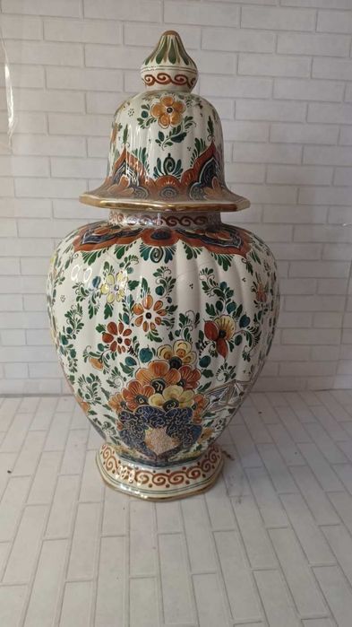 Vas decorativ porțelan
