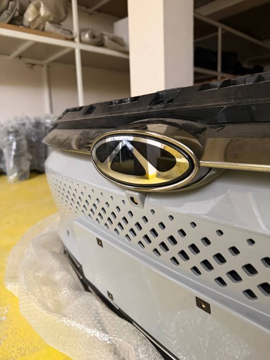 Arizo 8 перед бампер сборе