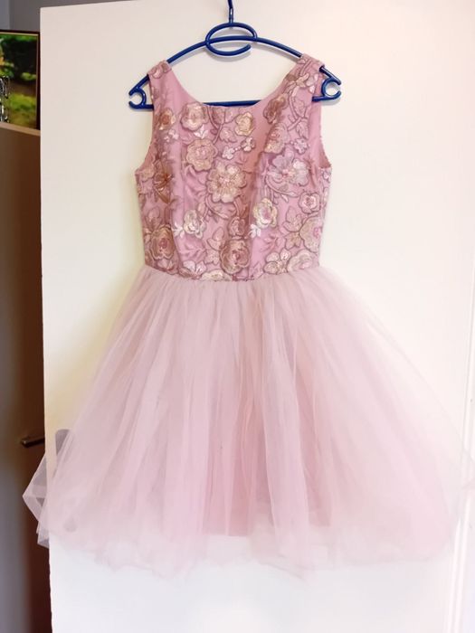 Дамска официална рокля