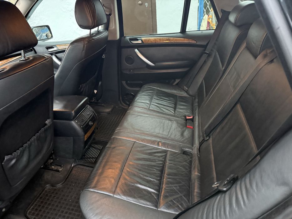Продаю BMW X5 e53