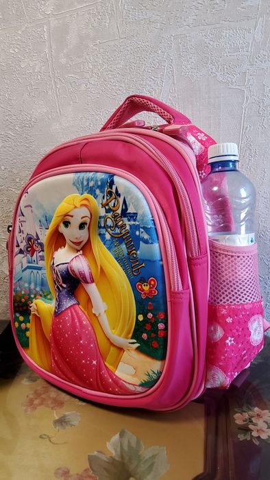 Продам школьный рюкзак