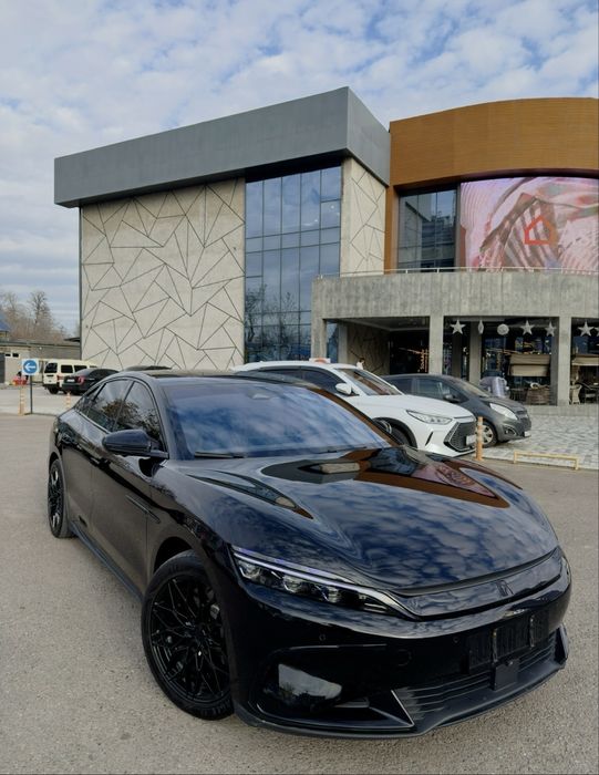 BYD HAN 3.9s Dual Motor