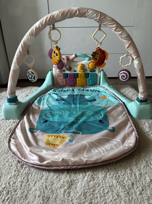 Saltea de joaca interactiva pentru bebelusi