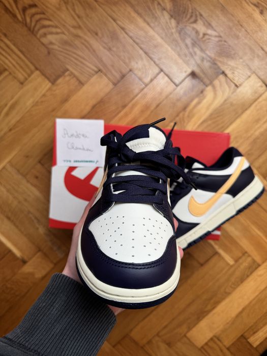 Nike Dunk Low Vanilla Navy