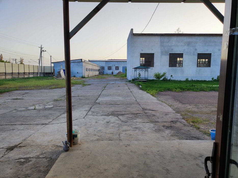 Янгиюльский район М-34 пересечение ул.Самаркандская 2.07 гек. 8437 кв.