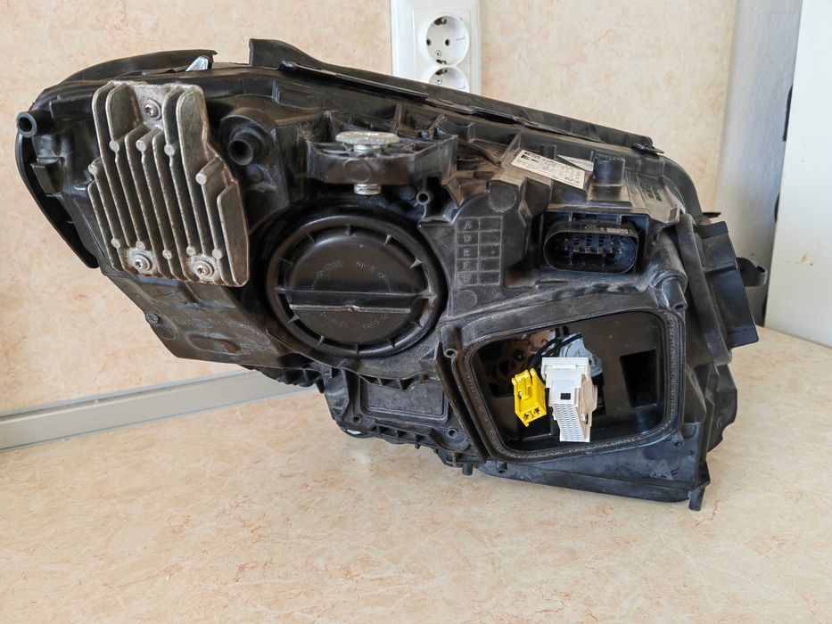 Фар Mercedes W205 C-classa MULTIBEAM LED ляв/Фар Мерцедес W205 Оригина