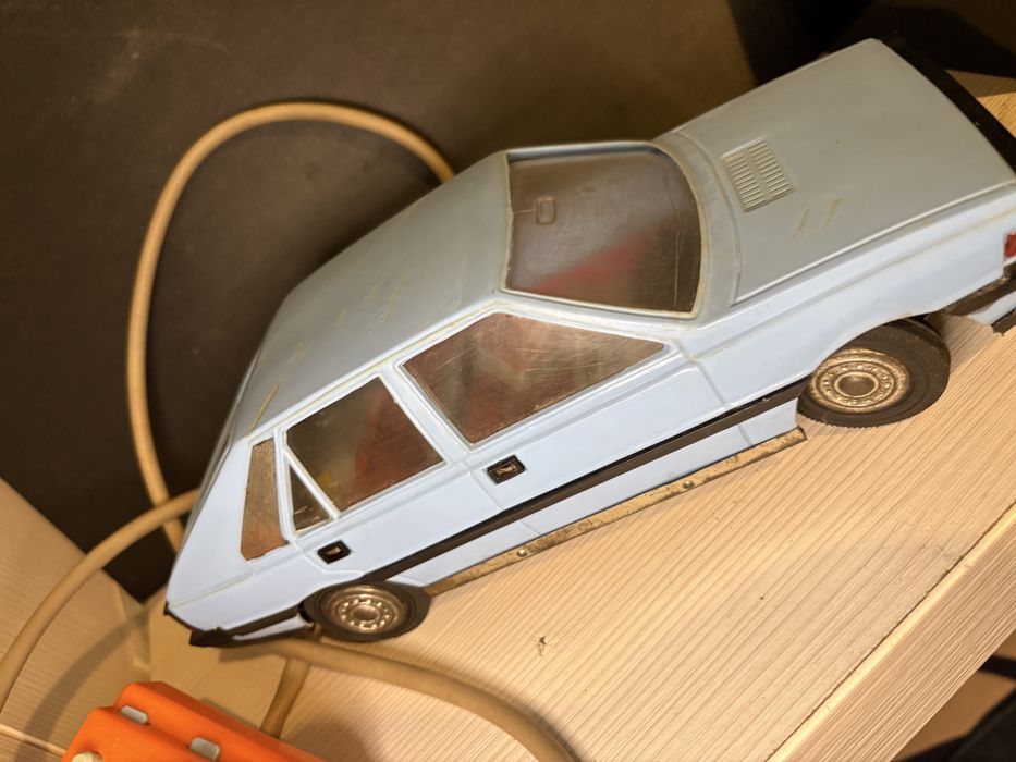 Винтидж Полска кола Fiat polonen с дистанционно