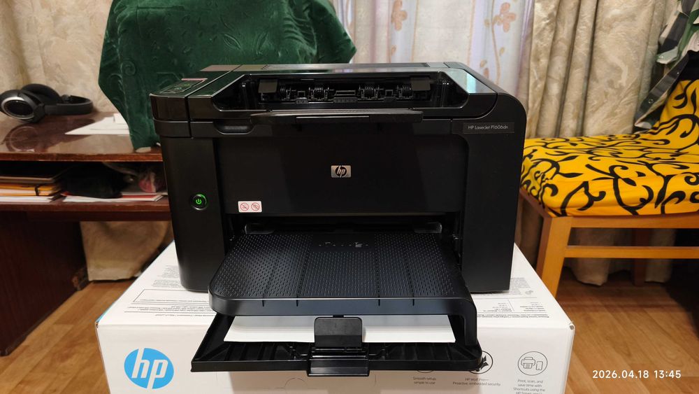 Принтер лазерный HP LaserJet Professional P1606dn