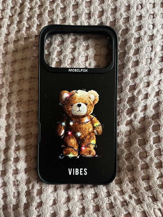 Калъфи Mobilfox за 17 Pro Max. Чисто нови