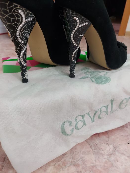 Продам    женские  туфли