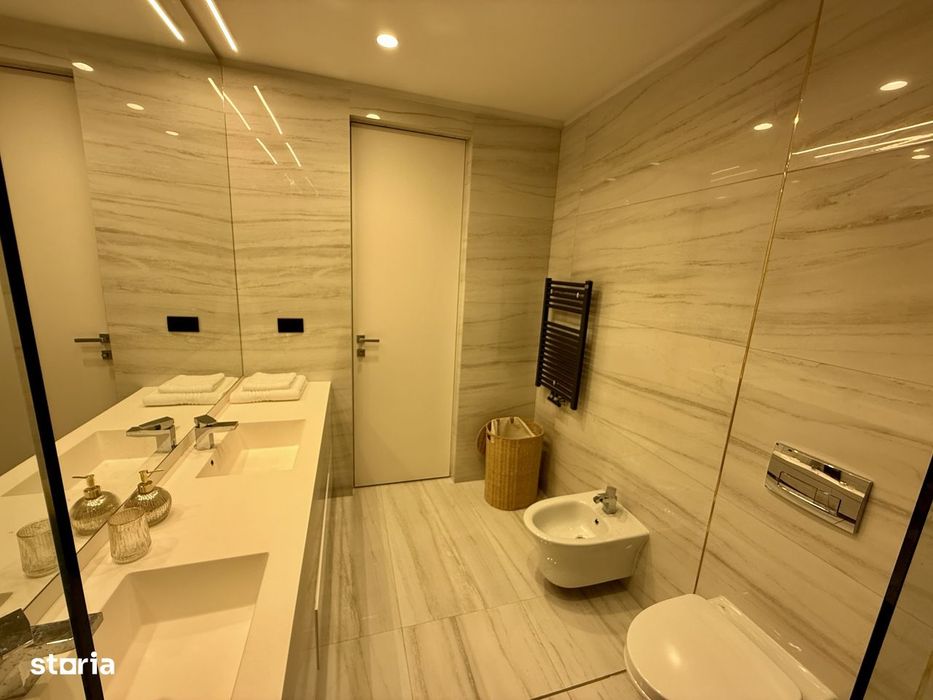 Penthouse cu 4 camere | ONE Mamaia | De inchiriat |