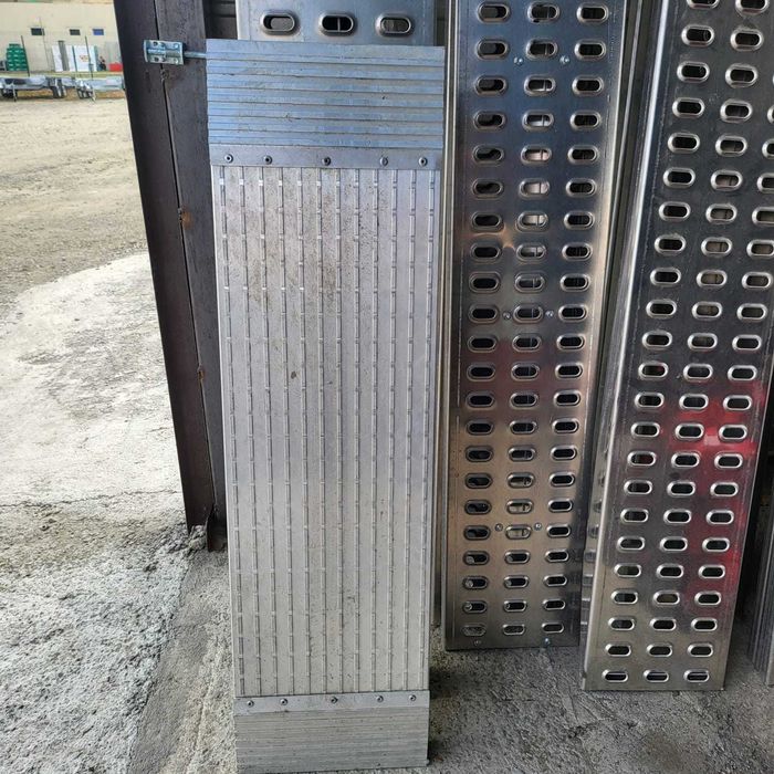 Rampe din aluminiu 1.3 M x 35 cm x 4 cm