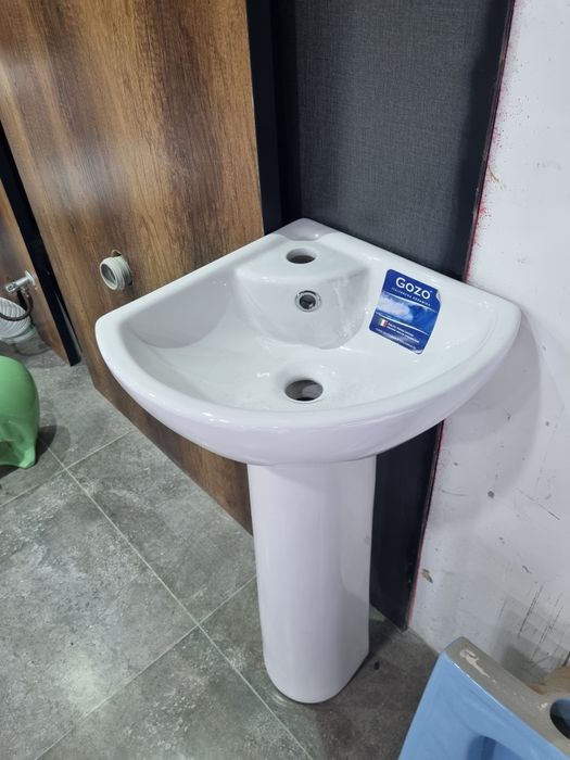 rakovina angolla umivalnik