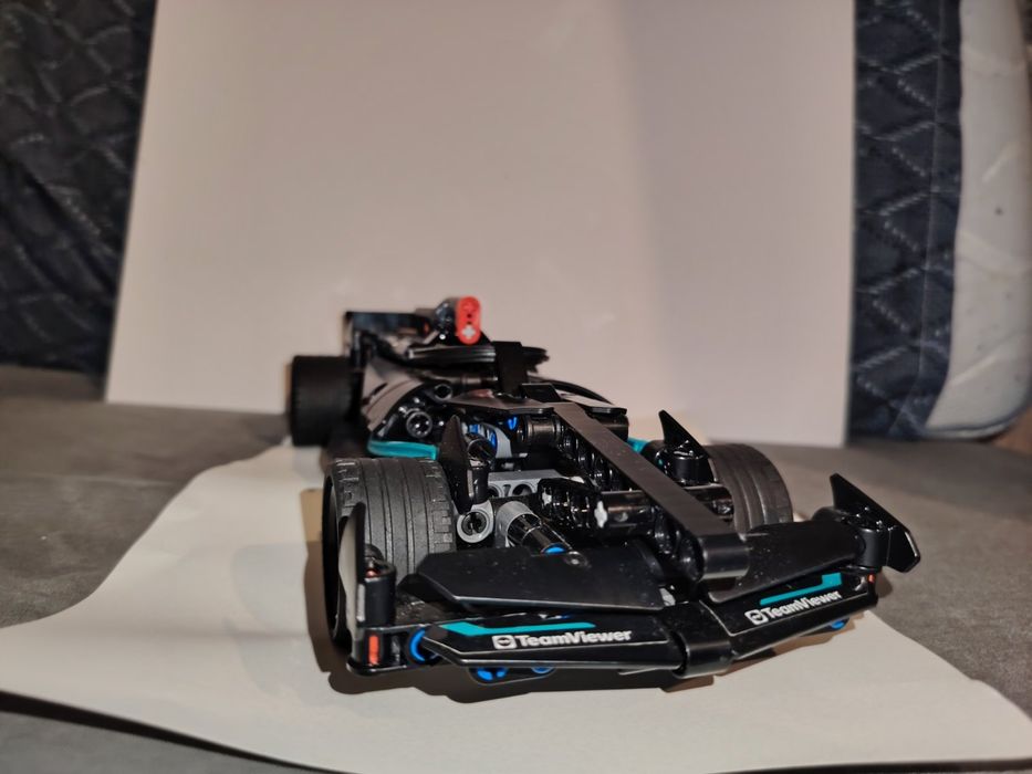 Слушалки,Лего,Руби-кубче,смарт часовник...