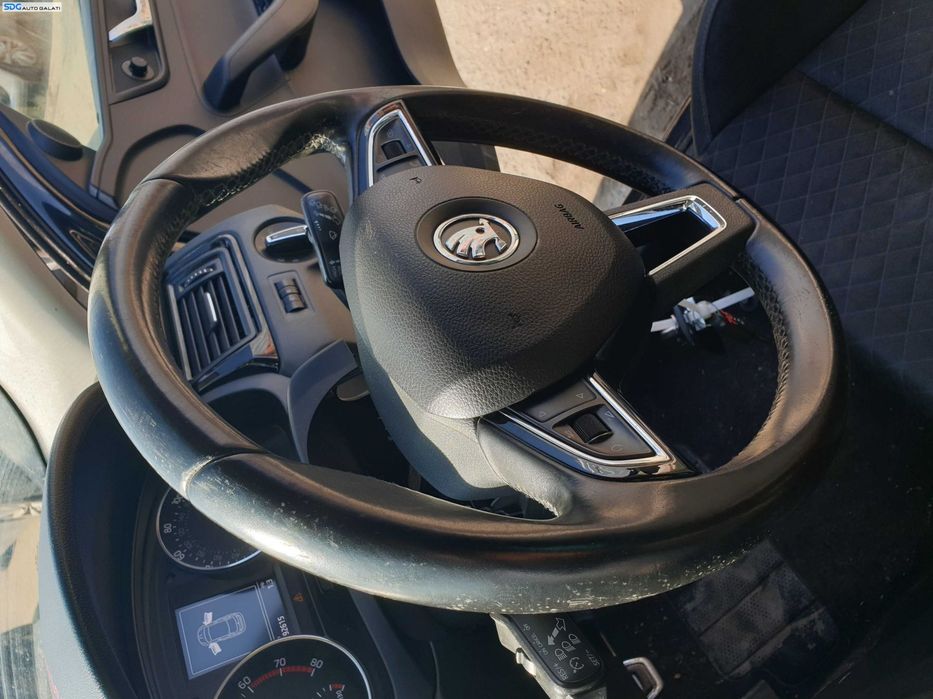 Volan Piele 3 Spite cu Comenzi FARA Airbag Skoda Rapid 2012 - 2017 [K4393]