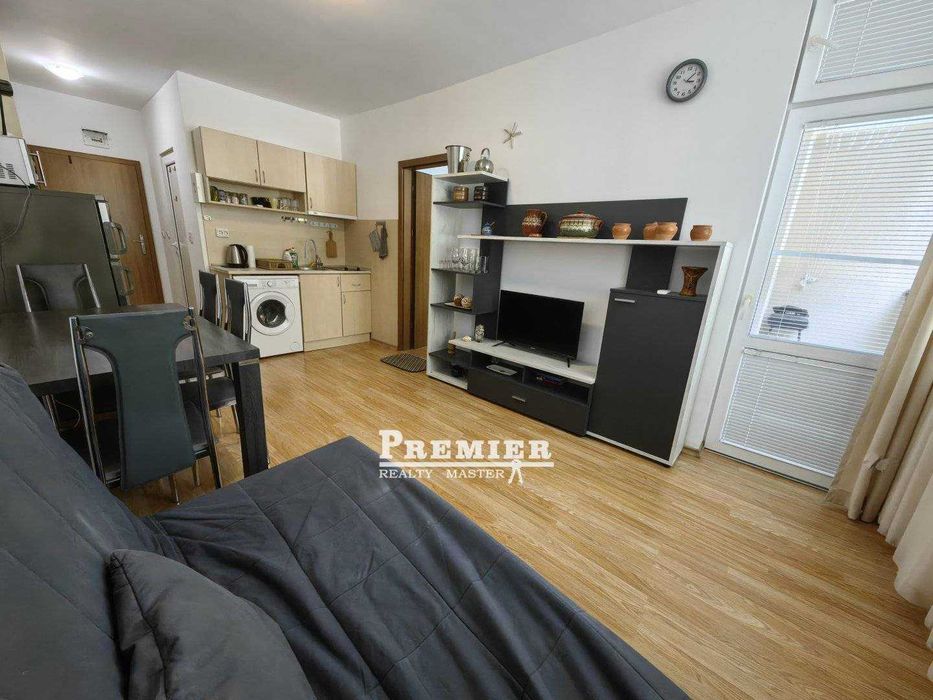 Продава се Двустаен апартамент в к.к. Слънчев бряг - 45 кв.м за 1578 €/кв.м - Снимка #1