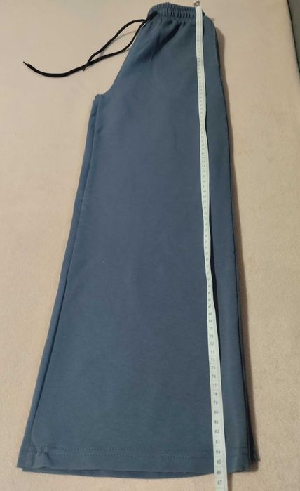 Детски комплект/екип с широк панталон р.140-146