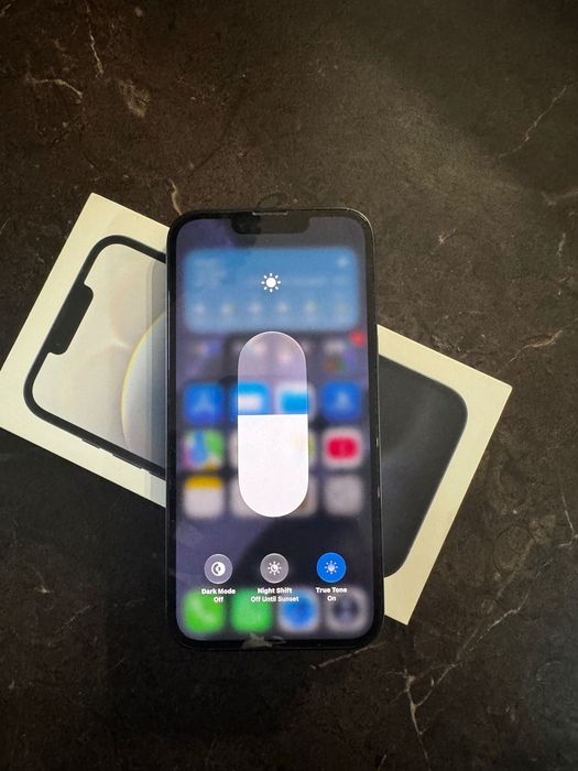 iPhone 16e / 128Gb / In Garanție