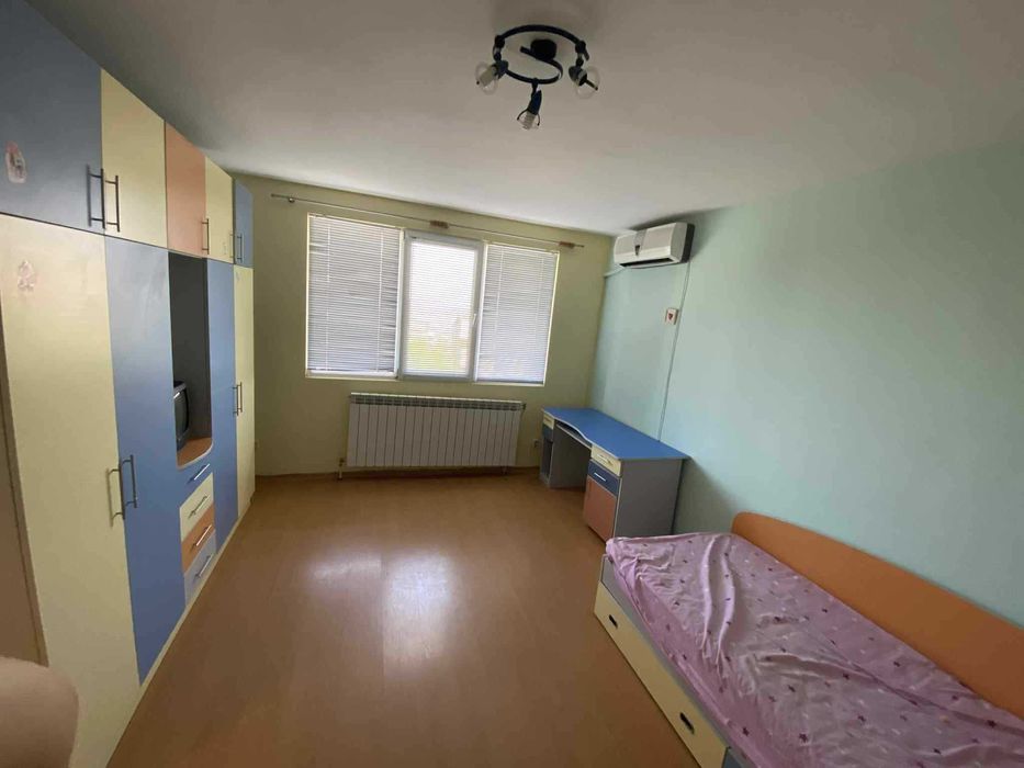 Дава се под наем Тристаен апартамент в Русе, Алеи Възраждане - 70 кв.м за 255 € - Снимка #5