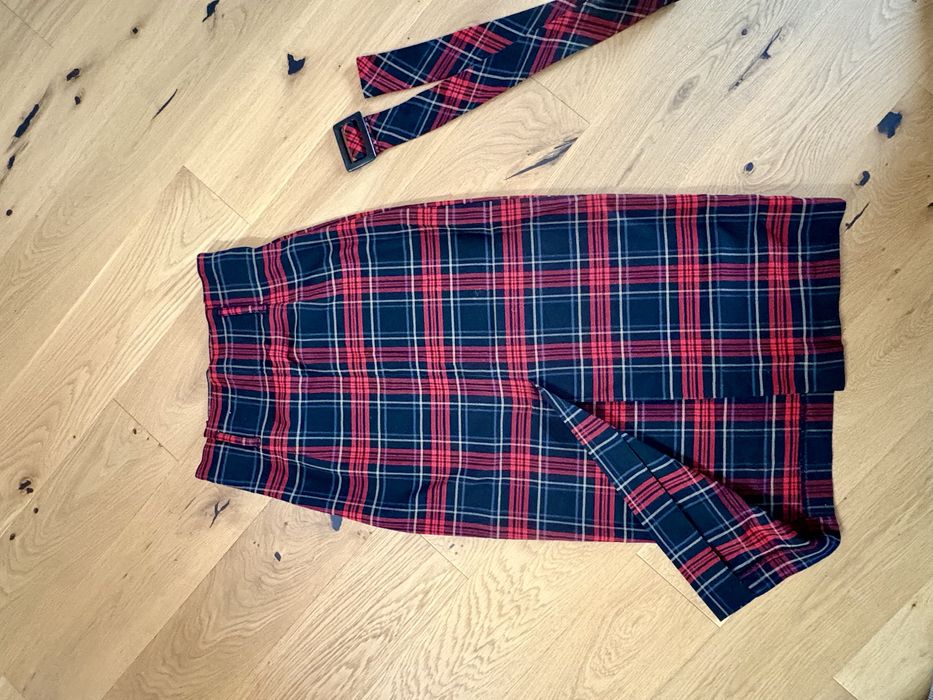 Fusta Zara XS in carouri discrete