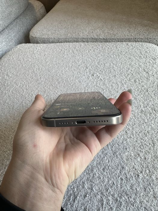 iPhone 15 Pro Max 256GB / Отличное состояние