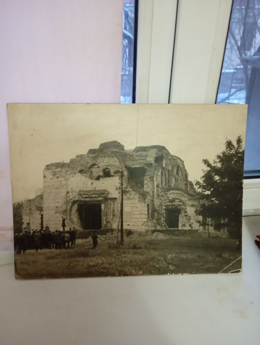 Продаю картины разные