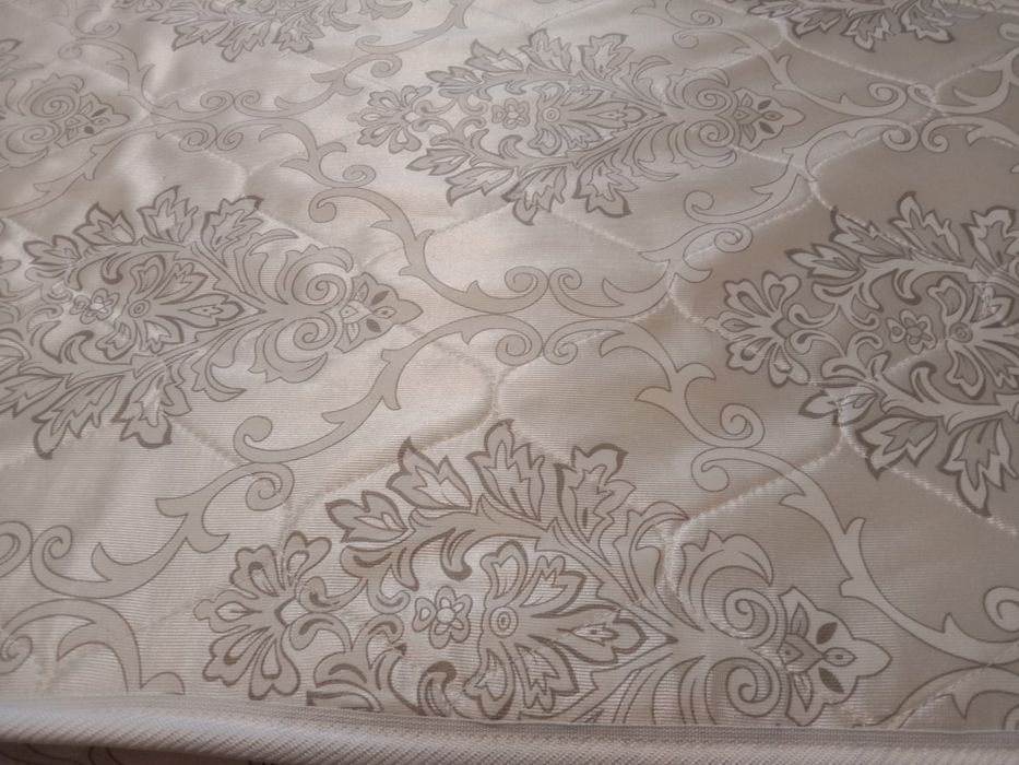 Продам матрас 160*200