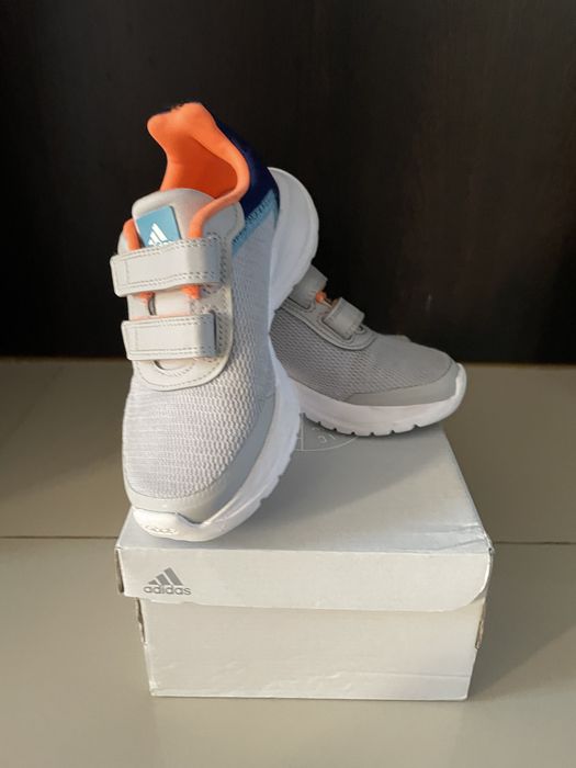 Adidasi Adidas marimea 30