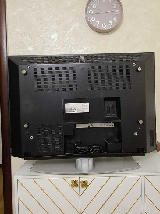 Philips телевизор LED