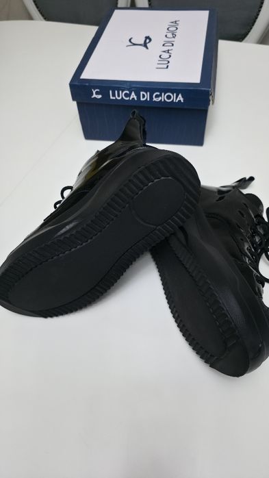 Sneakers femei negri din piele naturala lacuita Luca di Gioia