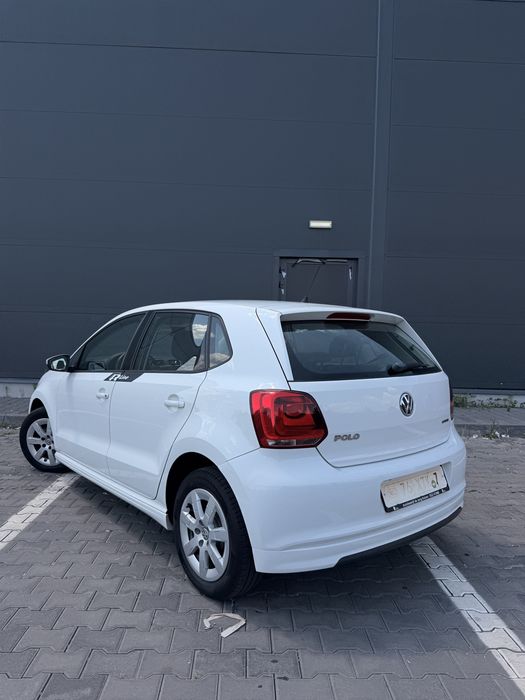 VOLKSWAGEN Polo 2013 — imagine 4