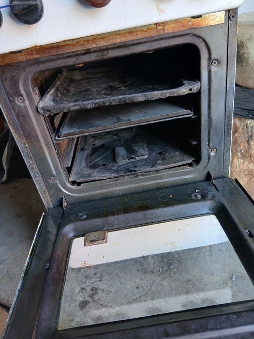 Продам две советские газовые плиты